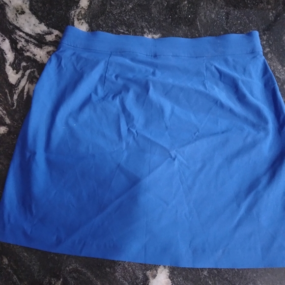 Rafaella Comfort Skorts Small (NWT) MSRP $59.50 - Picture 3 of 3